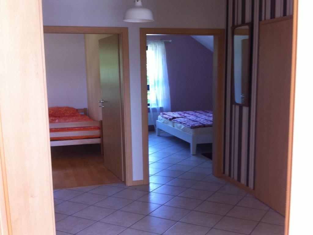Ferienwohnung Ahorn Hohenstein (Reutlingen) Exterior photo